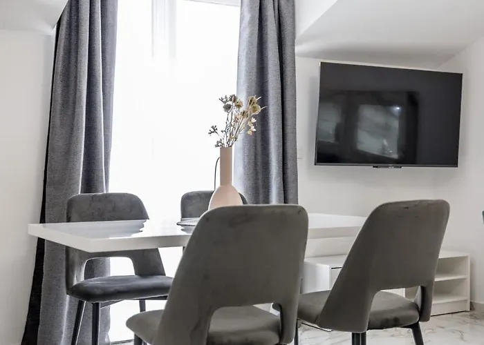 شقة Royal Blue Marine *