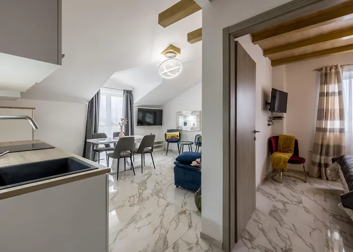 Royal Blue Marine فوديس