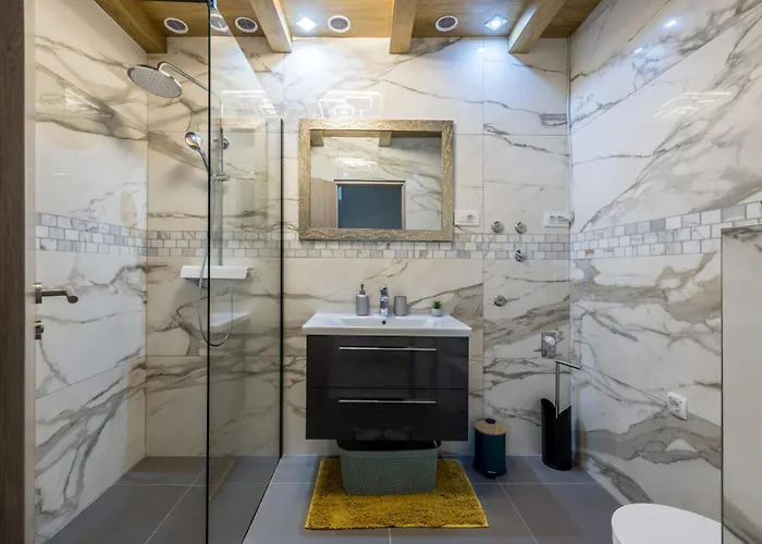 Royal Blue Marine * فوديس